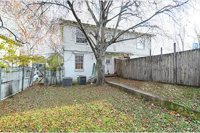 307 N Oak Cliff Boulevard, Dallas, TX 75208 - Photo 23