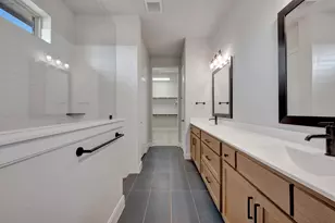 2076 Spotted Fawn Dr, Arlington, TX 76005 - Photo 29