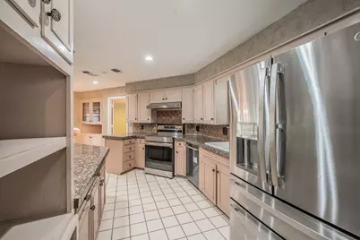 1633 Martha Drive, Bedford, TX 76022 - Photo 9