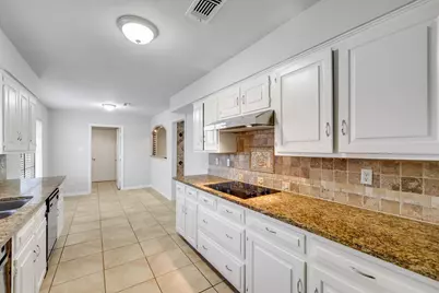 2905 Cross Timbers Drive, Irving, TX 75060 - Photo 13