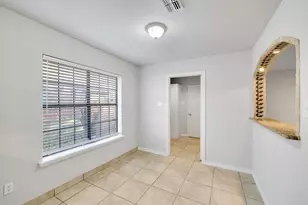 2905 Cross Timbers Dr, Irving, TX 75060 - Photo 17