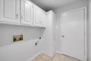 2905 Cross Timbers Dr, Irving, TX 75060 - Photo 33