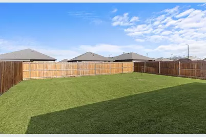 1406 Waverley Drive, Greenville, TX 75402 - Photo 23