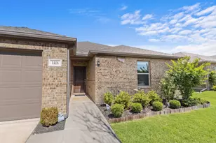 1406 Waverley Dr, Greenville, TX 75402 - Photo 7