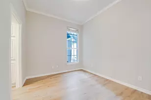 3605 Brown St, Dallas, TX 75219 - Photo 9