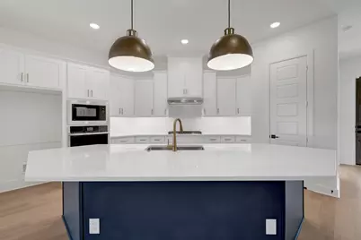 2083 Pine Grove Lane, Arlington, TX 76005 - Photo 9