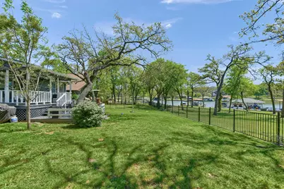 1214 Kiowa Drive E, Lake Kiowa, TX 76240 - Photo 29