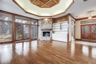 5014 Village Ct, Dallas, TX 75248 - Photo 3