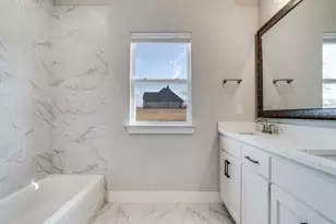 2021 Dolly Dr, Weatherford, TX 76088 - Photo 19