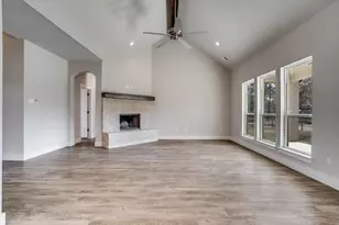 2021 Dolly Dr, Weatherford, TX 76088 - Photo 7