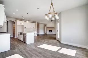 2021 Dolly Dr, Weatherford, TX 76088 - Photo 9