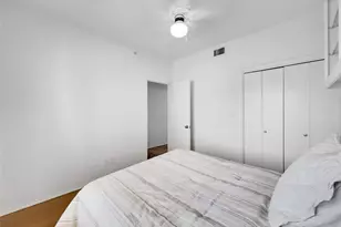 401 E Pearl St, Granbury, TX 76048 - Photo 13