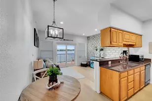 401 E Pearl St, Granbury, TX 76048 - Photo 7