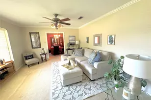 1601 Yarborough Dr, Sherman, TX 75092 - Photo 5