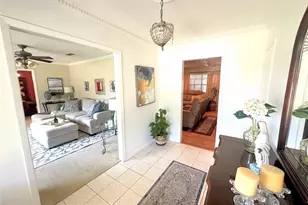 1601 Yarborough Dr, Sherman, TX 75092 - Photo 3