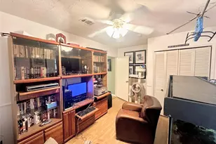 1601 Yarborough Dr, Sherman, TX 75092 - Photo 17