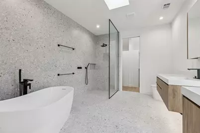 5635 Matalee Avenue, Dallas, TX 75206 - Photo 21