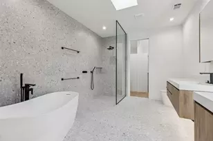 5635 Matalee Ave, Dallas, TX 75206 - Photo 21