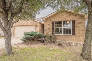 529 Hidden Dale Dr, Fort Worth, TX 76140 - Photo 3