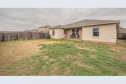 529 Hidden Dale Drive, Fort Worth, TX 76140 - Photo 35