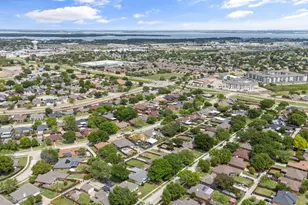 1561 Winter Park Ln, Lewisville, TX 75077 - Photo 35