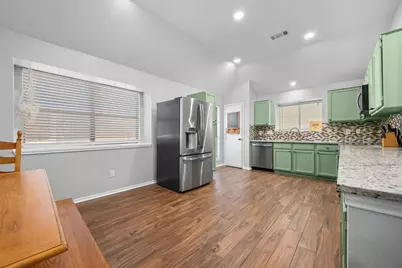 1561 Winter Park Lane, Lewisville, TX 75077 - Photo 15