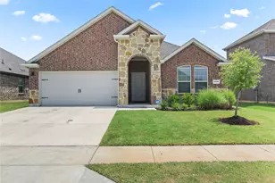2920 Pinecrest Dr, Aubrey, TX 76227 - Photo 1