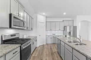 2920 Pinecrest Dr, Aubrey, TX 76227 - Photo 9