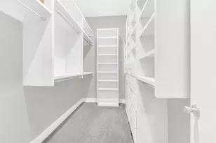 4060 Spring Valley Rd, Farmers Branch, TX 75244 - Photo 13