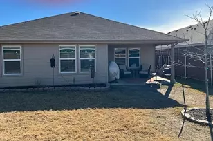 728 Trinity Pk Trl, Alvarado, TX 76009 - Photo 17