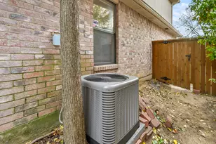 1722 Circle Creek Dr, Lewisville, TX 75067 - Photo 25
