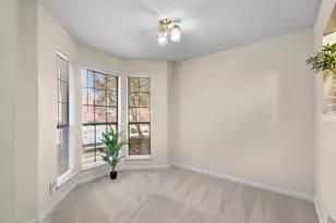 1722 Circle Creek Dr, Lewisville, TX 75067 - Photo 5