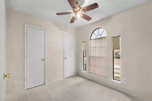 1722 Circle Creek Dr, Lewisville, TX 75067 - Photo 17