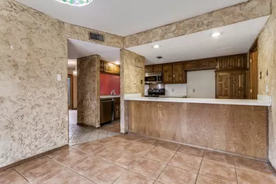 213 Oak Hill Drive, Trophy Club, TX 76262 - Photo 11