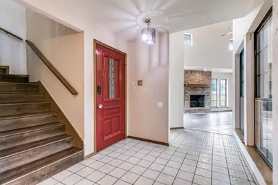 213 Oak Hill Drive, Trophy Club, TX 76262 - Photo 3