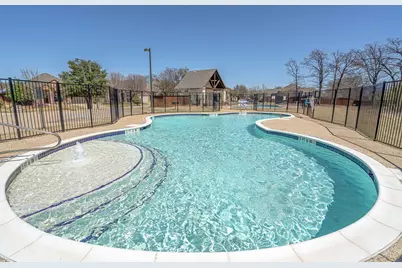 4112 Hialeah Drive, Denton, TX 76210 - Photo 3