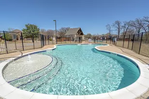 4112 Hialeah Dr, Denton, TX 76210 - Photo 3