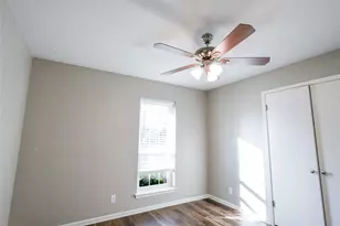 914 S Hyde Park, Denison, TX 75020 - Photo 7