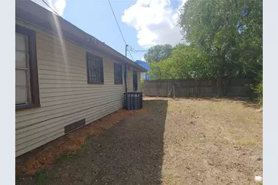 2347 Village Way, Dallas, TX 75216 - Photo 11