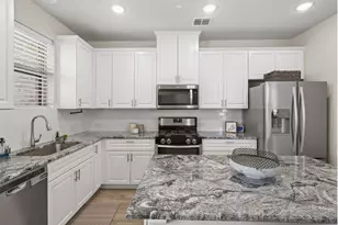 1042 MJ Brown St, Allen, TX 75002 - Photo 5