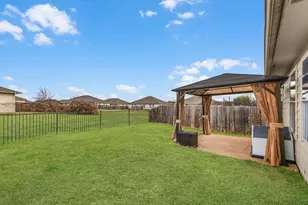497 Brookbank Dr, Crowley, TX 76036 - Photo 29