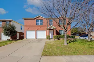 8529 Prairie Dawn Dr, Fort Worth, TX 76131 - Photo 1