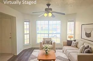 885 Stafford Station Dr, Saginaw, TX 76131 - Photo 3