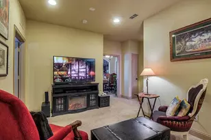 636 Possom Trot Hollow Rd, Whitewright, TX 75491 - Photo 17