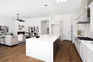 3879 Vase Vine Pl, Frisco, TX 75033 - Photo 9