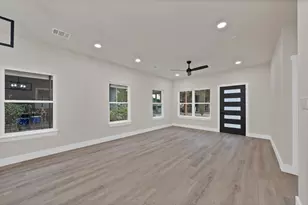 3301 Avenue H, Fort Worth, TX 76105 - Photo 7