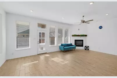 14621 Marrowglen Road, Fort Worth, TX 76052 - Photo 11