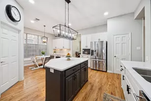 502 Yaupon Dr, Garland, TX 75044 - Photo 11