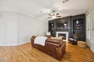 502 Yaupon Dr, Garland, TX 75044 - Photo 7