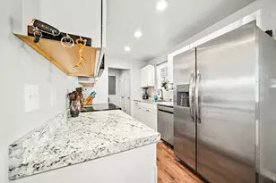 119 S Falls St, Mart, TX 76664 - Photo 11